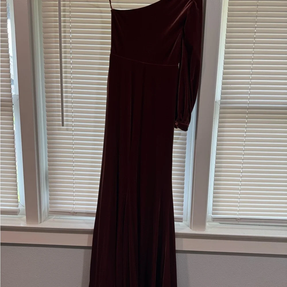 Revelry One-Shoulder Rust Dress - Picture 5 of 7